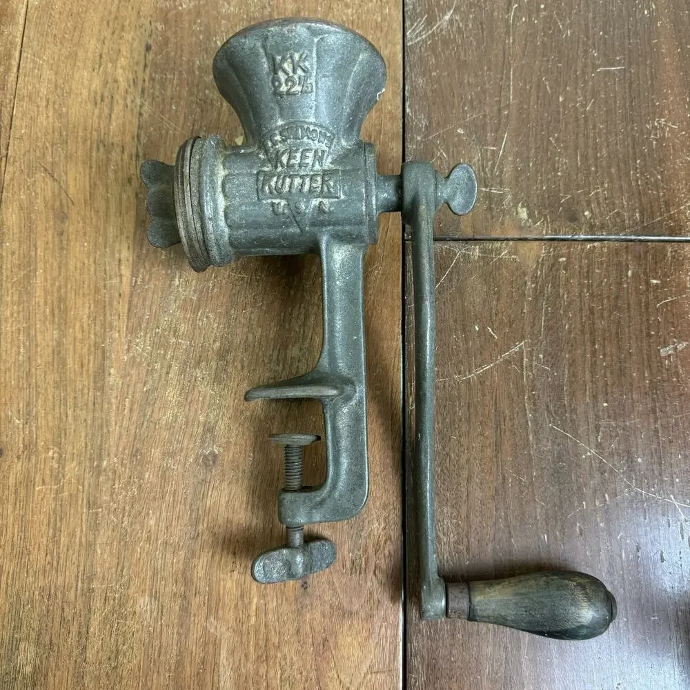 Vintage Meat Grinder EC‎ Simmons Keen Kutter #KK22 Hand Crank USA Wood Handle
